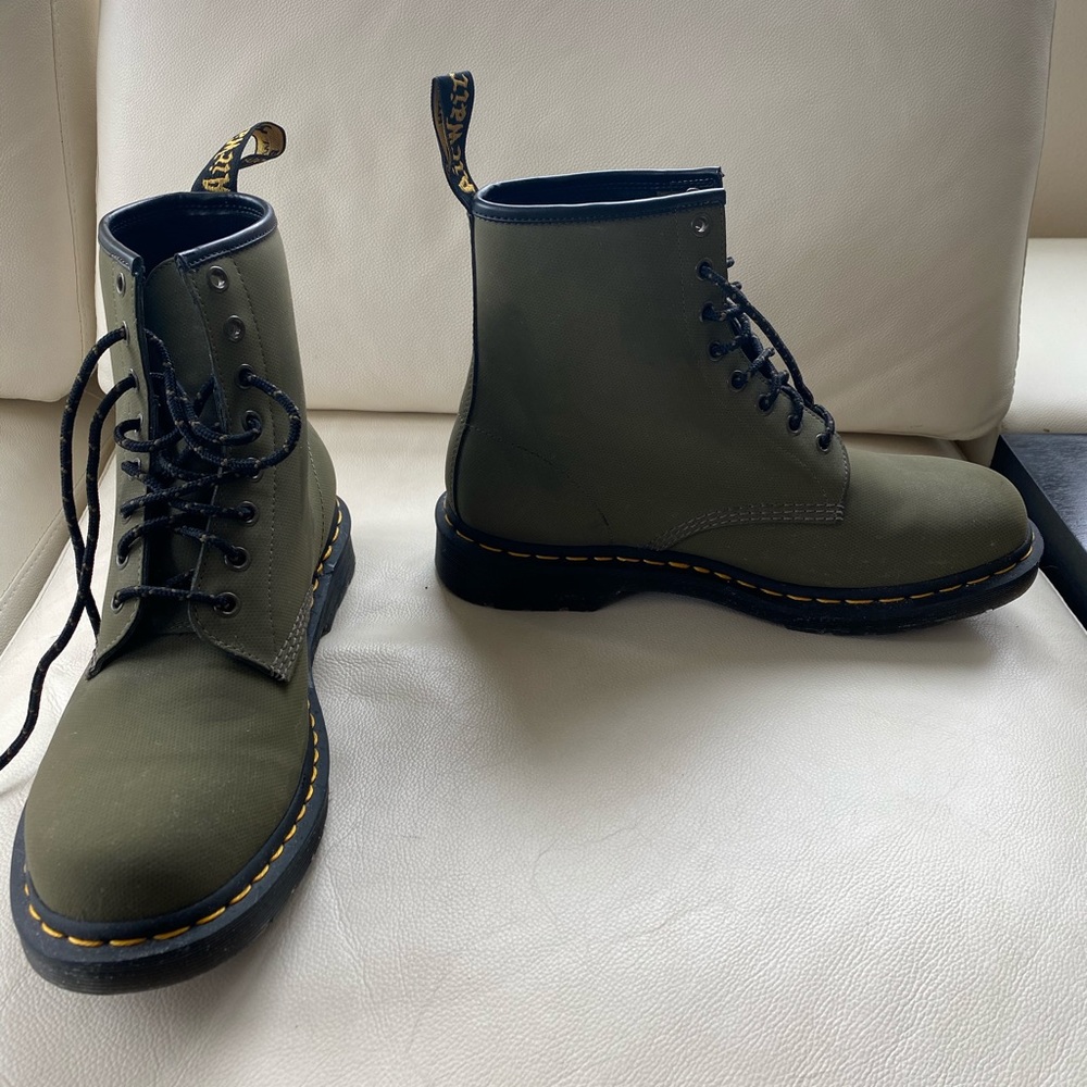 Dr. Doc Marten’s Lace up Leather Boot, Sz 11